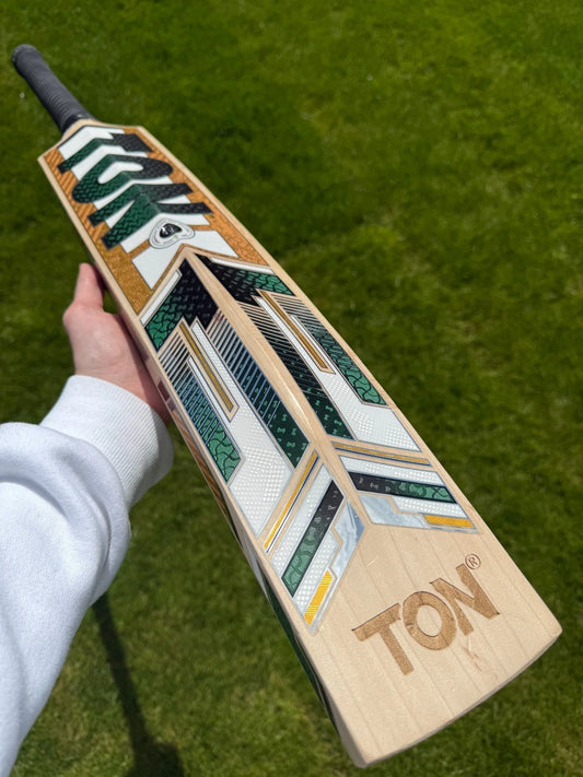 SS TON 999 Cricket Bat Short Handle 2lbs 9oz