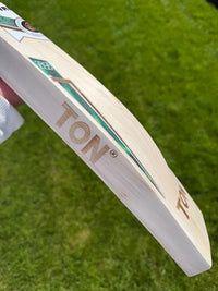 SS TON Sir Viv Richard Lightweight Cricket Bat Short Handle 2lbs 9oz