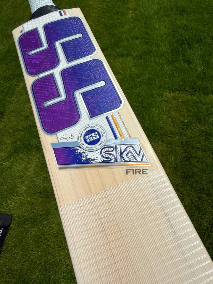 SS TON SKY Fire Cricket Bat Short Handle 2lbs 9oz