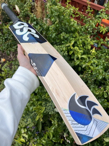 DSC Blak 65 Cricket Bat 2lbs 8oz