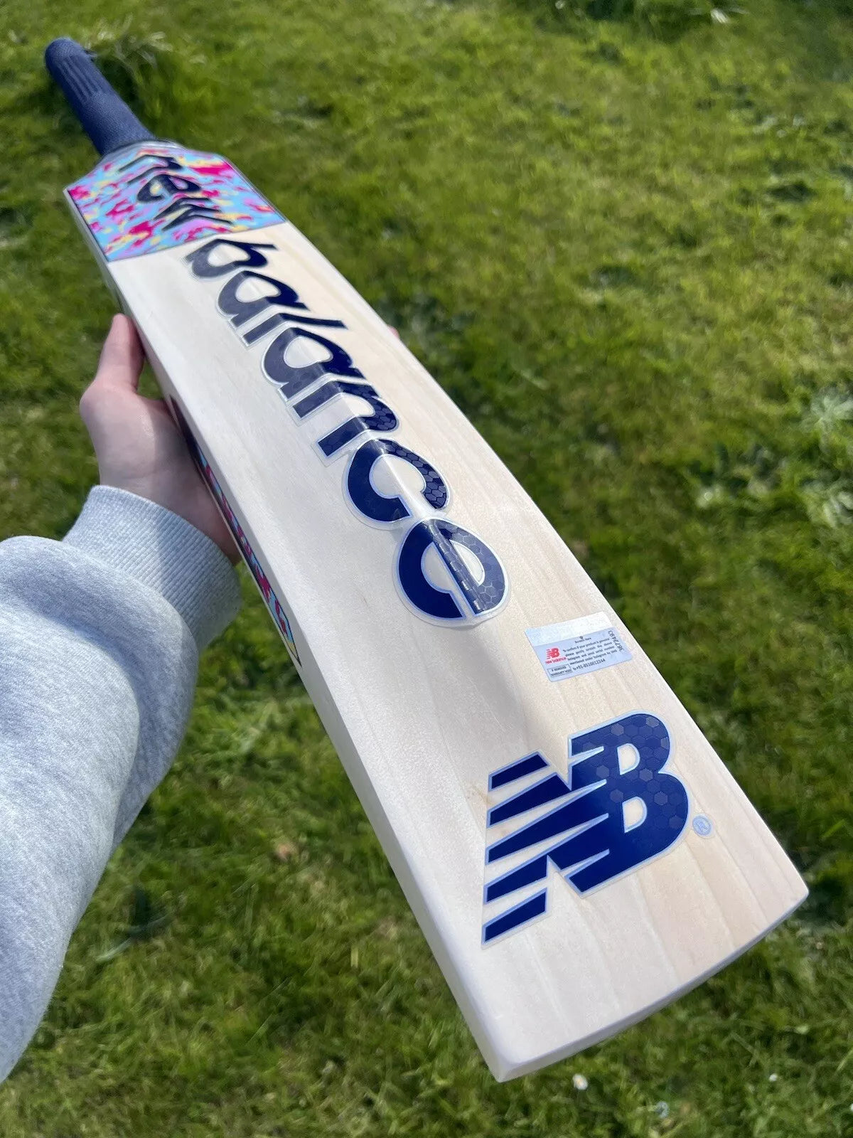 New Balance IND700 Cricket Bat 2lbs 10oz