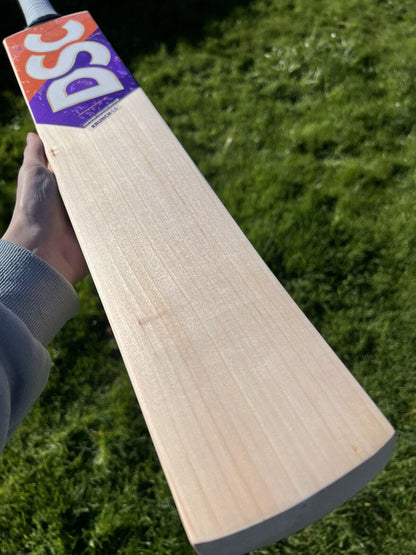 DSC Krunch 5.0 Cricket Bat 2lbs 10oz