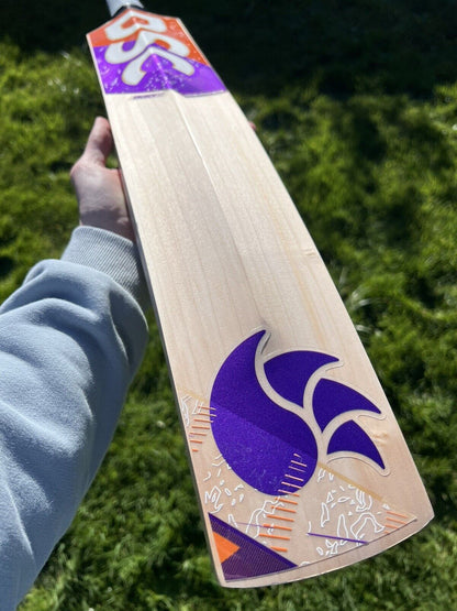 DSC Krunch 5.0 Cricket Bat 2lbs 10oz