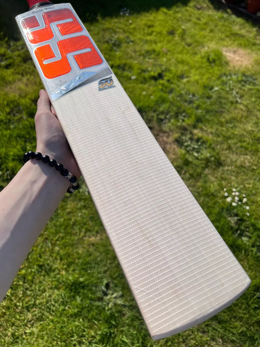 SS TON Master 50 Cricket Bat 2lbs 9oz Short Handle