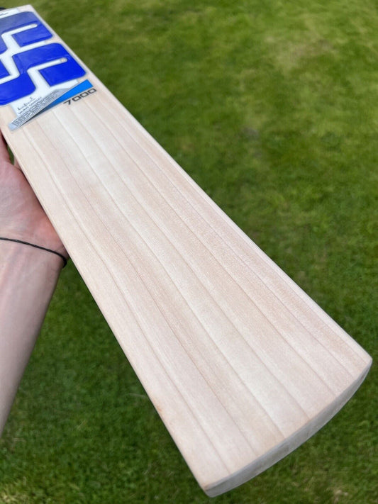 SS TON Master 7000 Grade 1 Cricket Bat 2lbs 10oz
