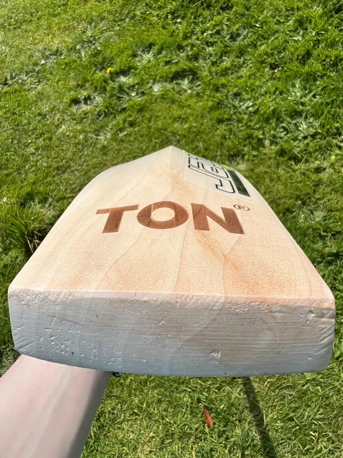 SS TON Master 1000 Cricket Bat 2lbs 9oz