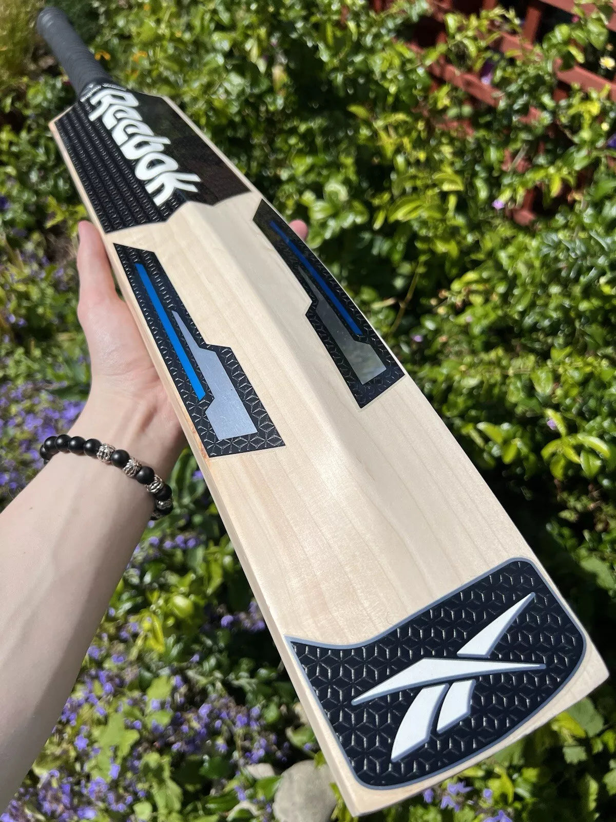 Bat Reebook Reebok Blast Pro Cricket Bat Short Handle 2lbs 9oz – The Bat Garden