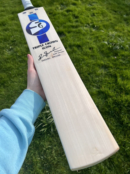 SG Triple Crown Icon Cricket Bat 2lbs 9oz