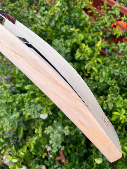 SS TON Vertu Jonny Bairstow Cricket Bat 2lbs 9oz