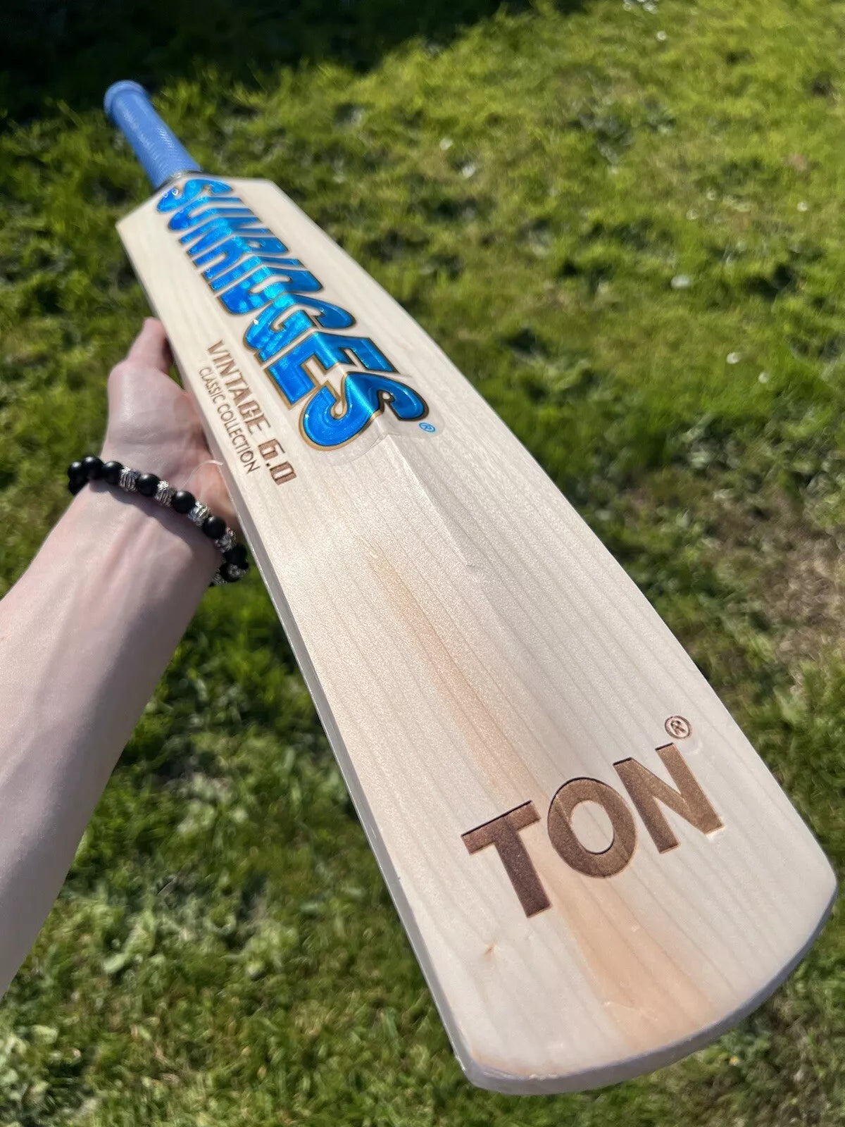SS TON Vintage 6.0 Cricket Bat 2lbs 9oz Short Handle